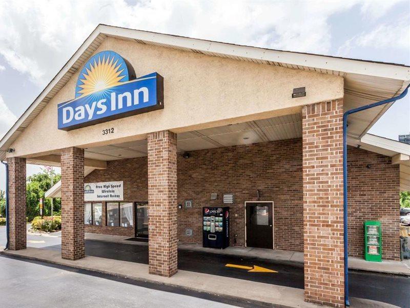 Days By Wyndham N Opryland/grand Ole Opry 2*