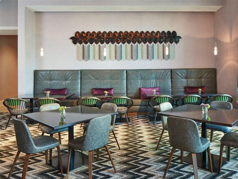 Springhill By Marriott Downtown/convention Center Hotel 3*