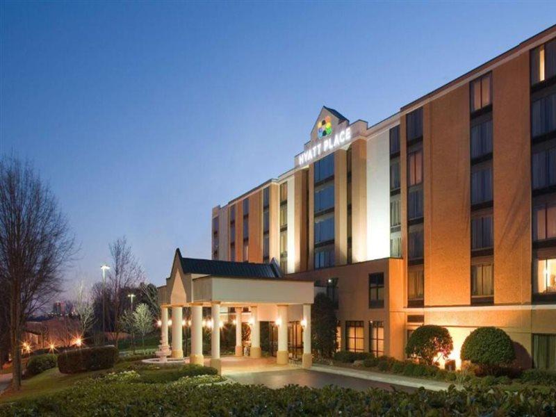 Hyatt Place Airport 3*