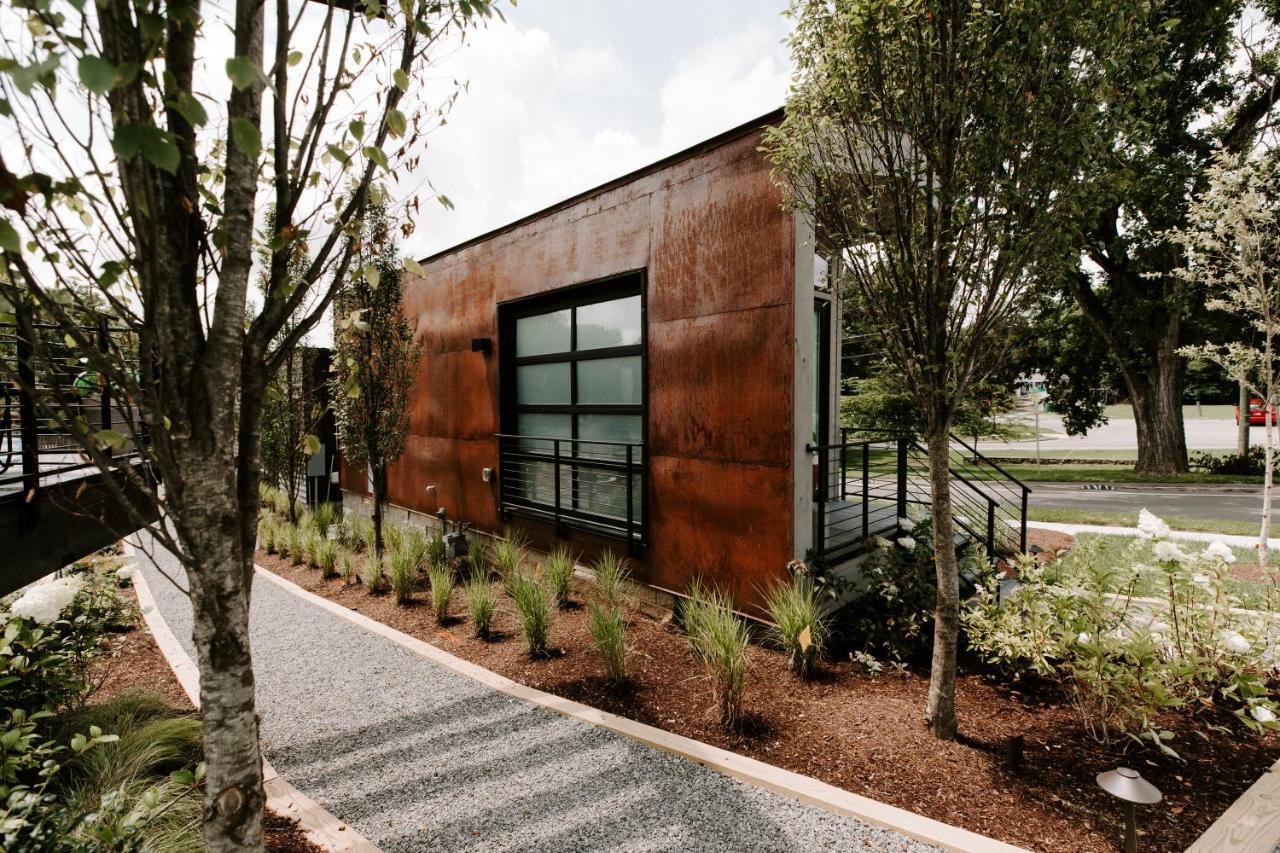 Ironwood Grove, Tiny House Aparthotel Nashville
