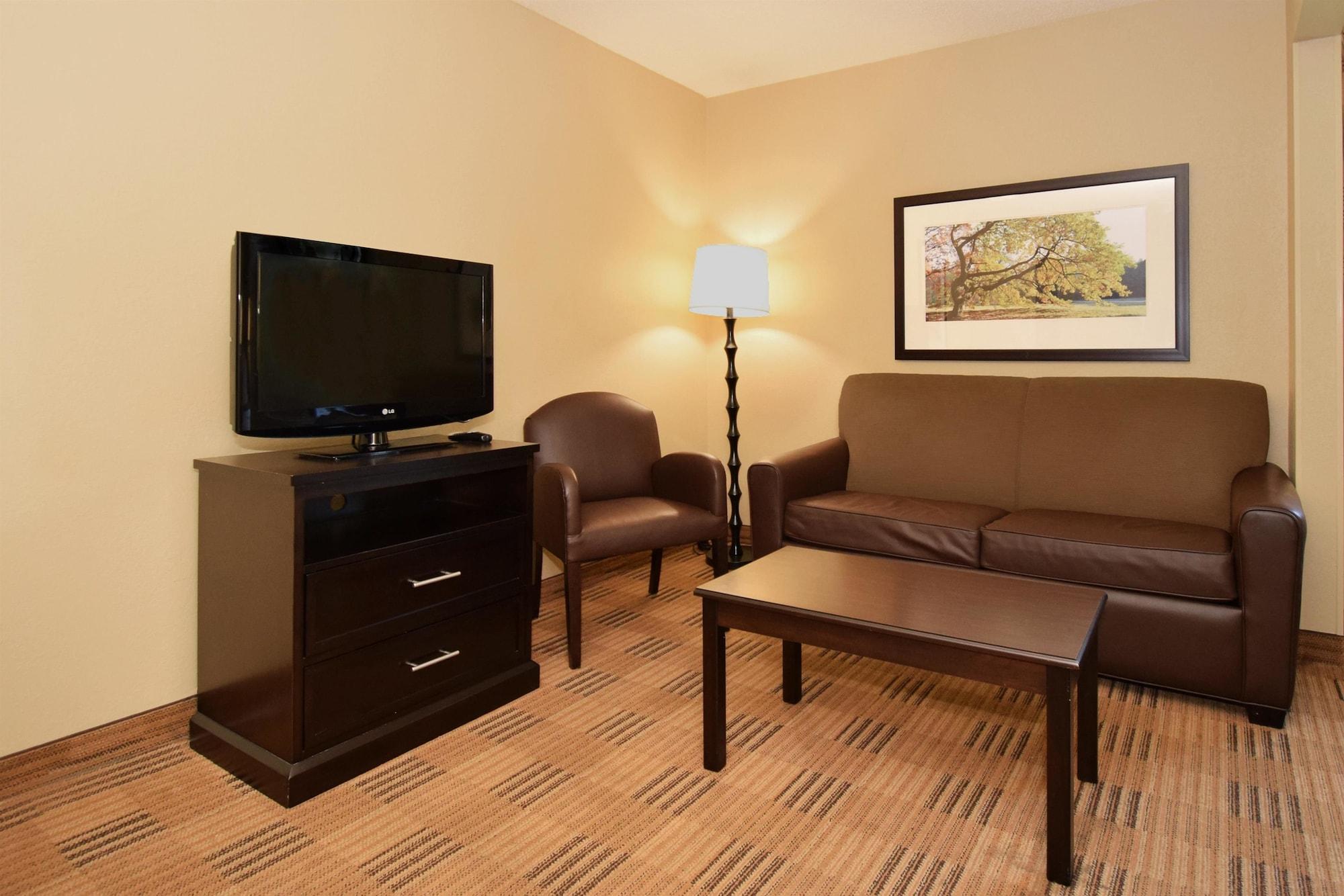 Homestay Suites Hotel 2*
