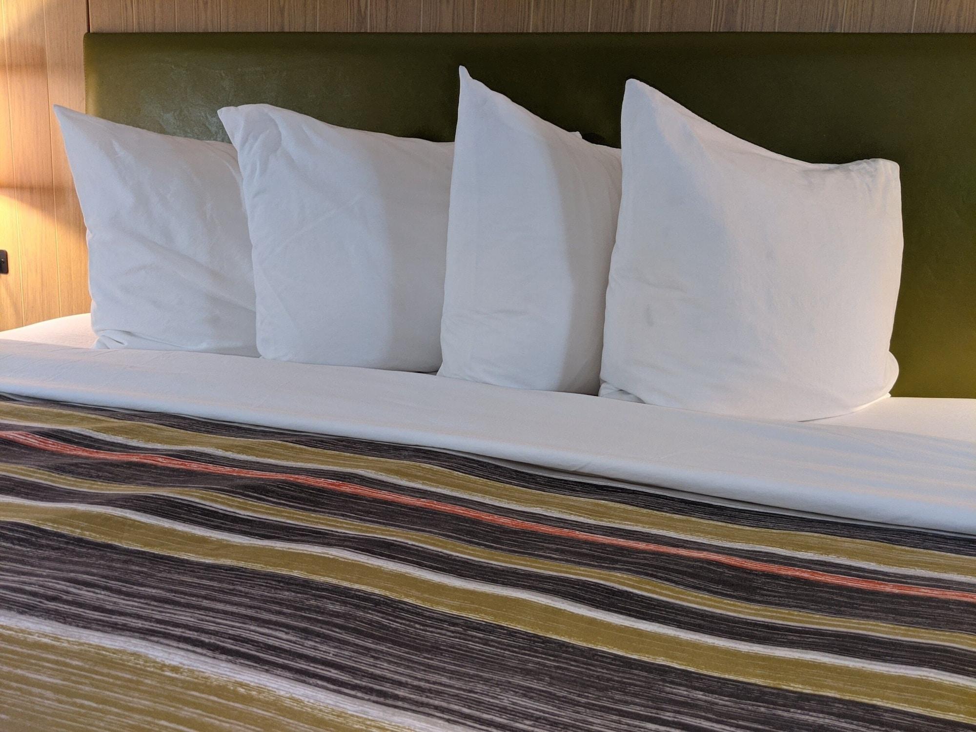 Country & By Radisson, Nashville, Tn 3*