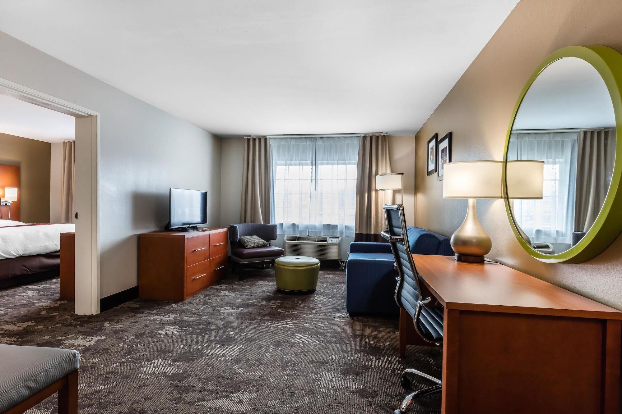 Comfort & Near Tanger Outlets I-24 Antioch 3*