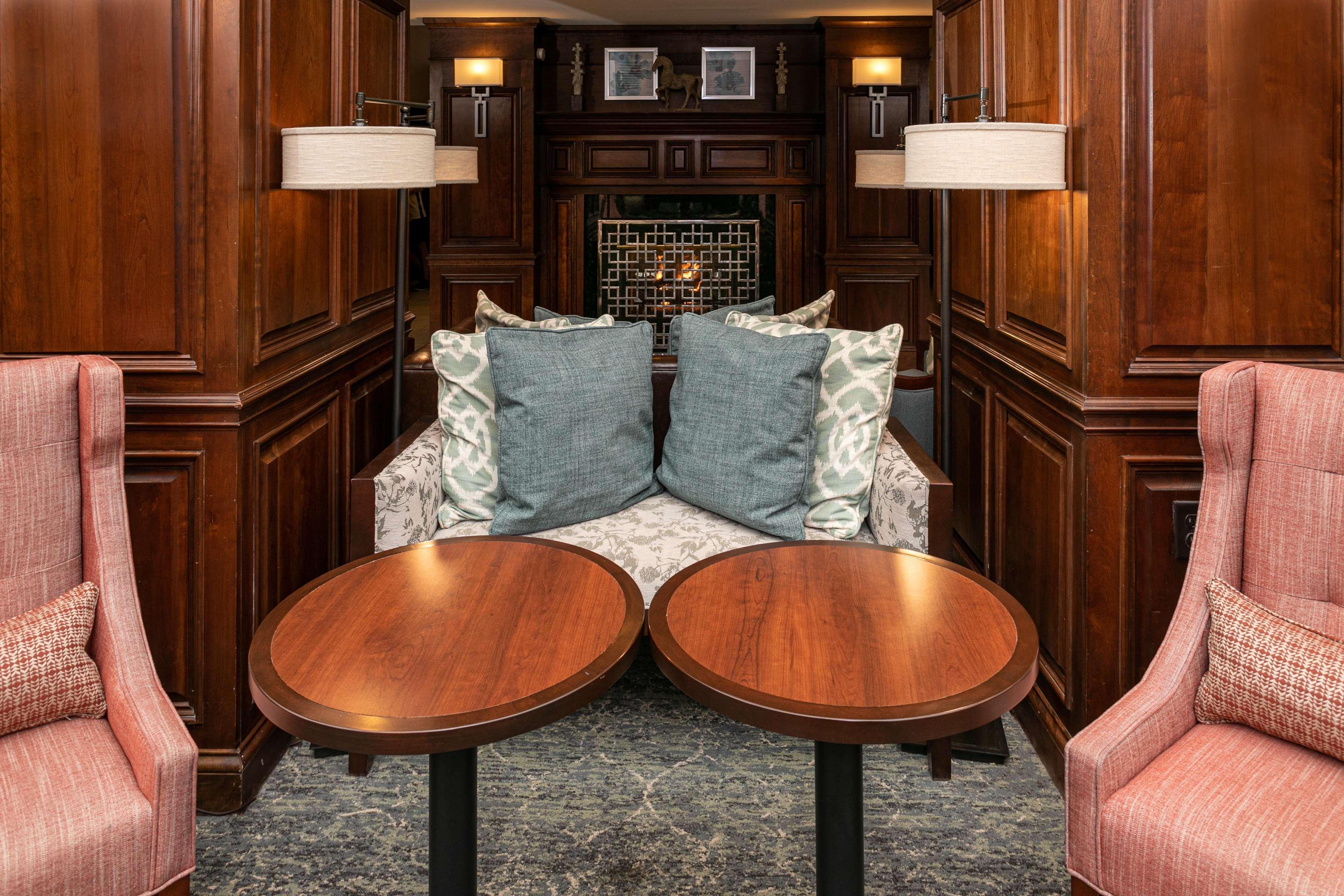 Hampton & Nashville-green Hills Hotel 3*