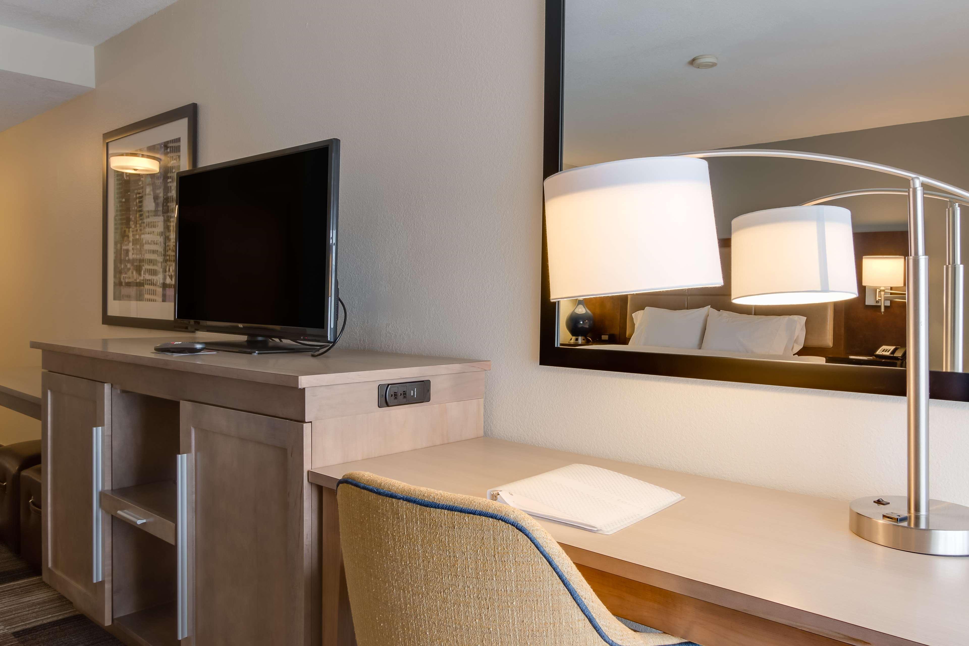 Hampton Bellevue/nashville I-40 West Hotel 3*