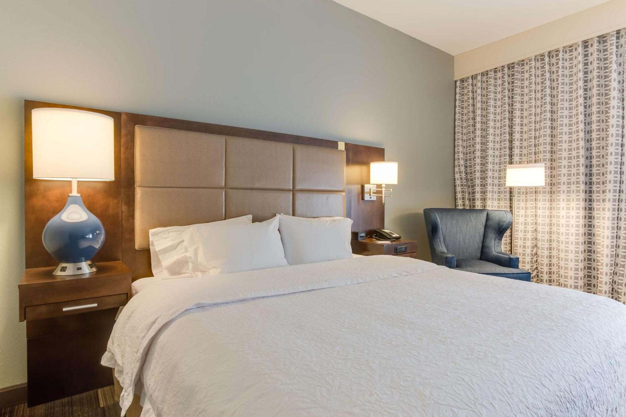 Hampton Bellevue/nashville I-40 West