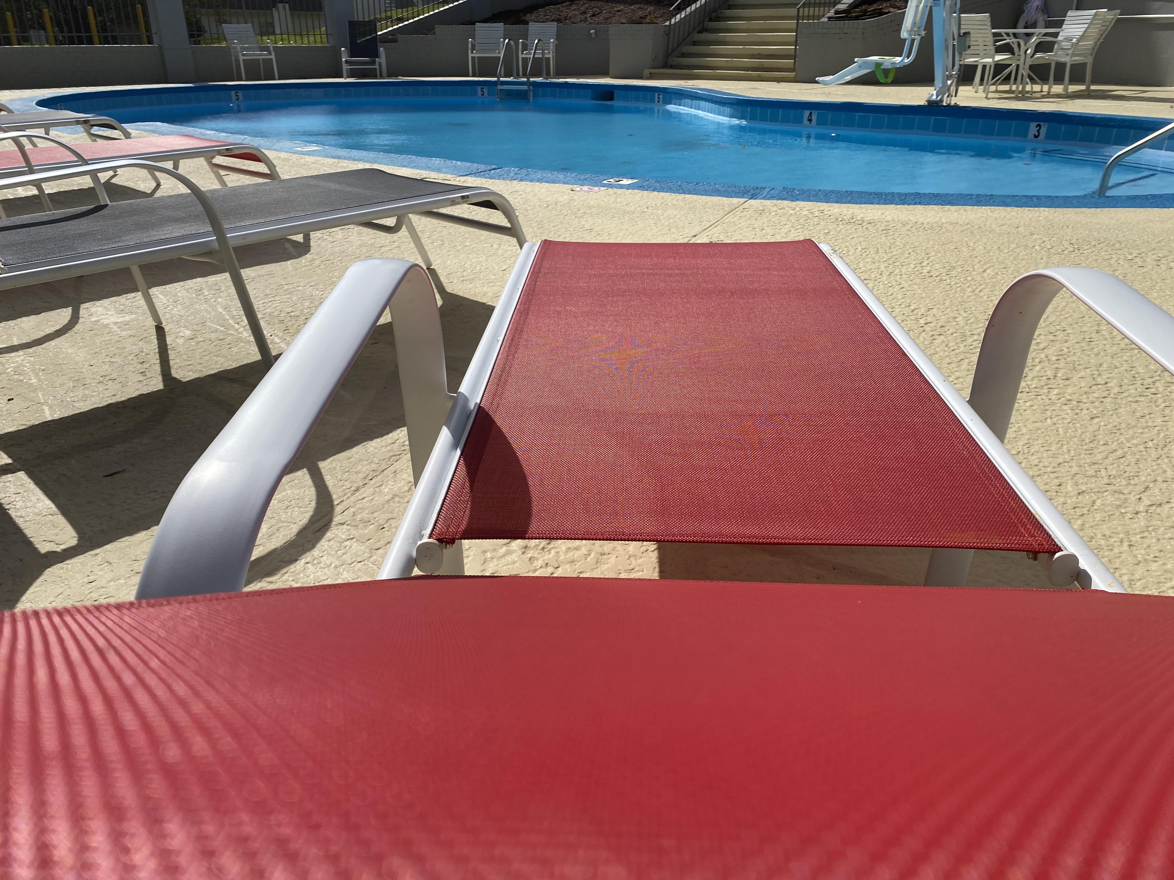 Red Lion & Airport Hotel 2*