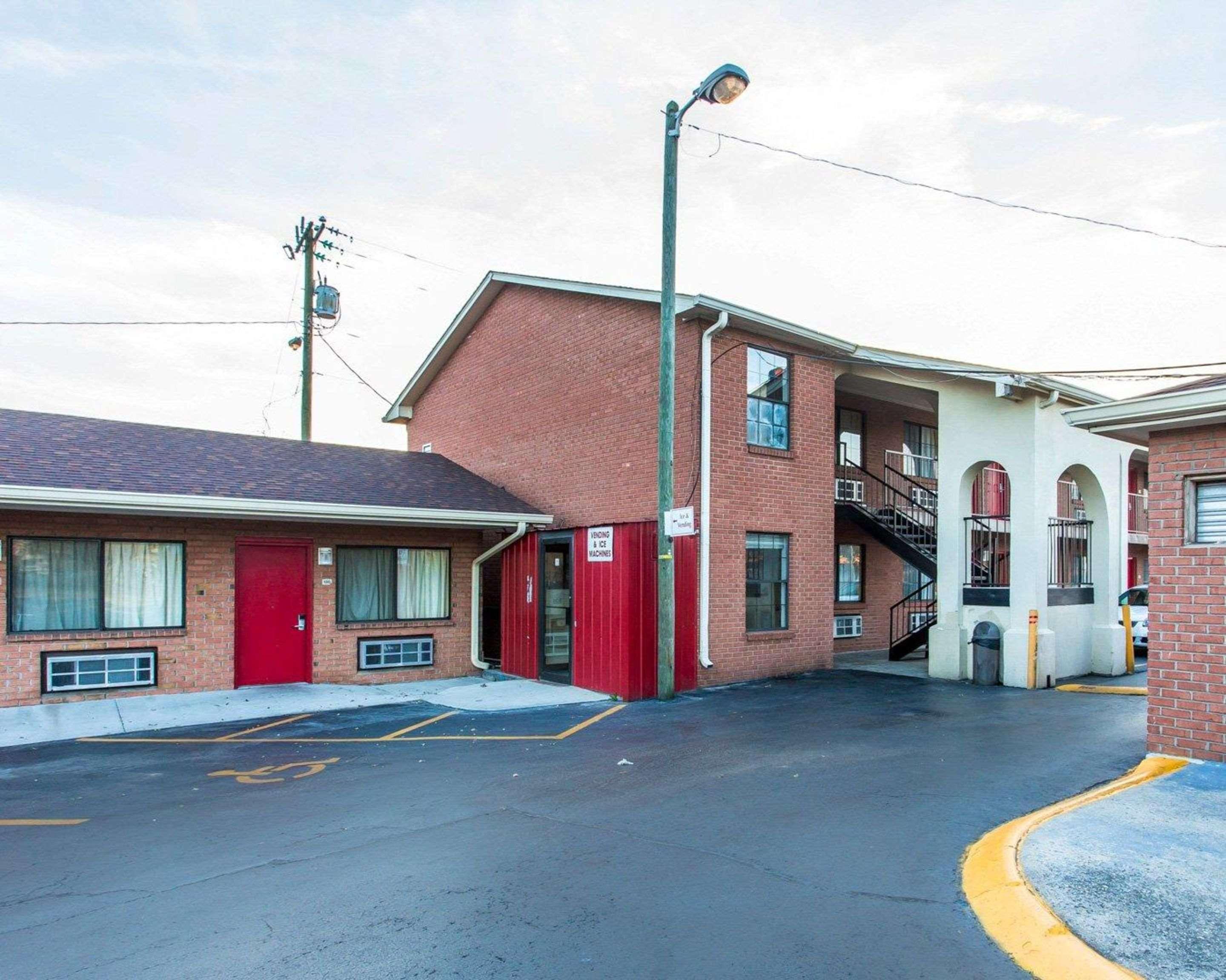 Motel Econo North - Opryland Nashville