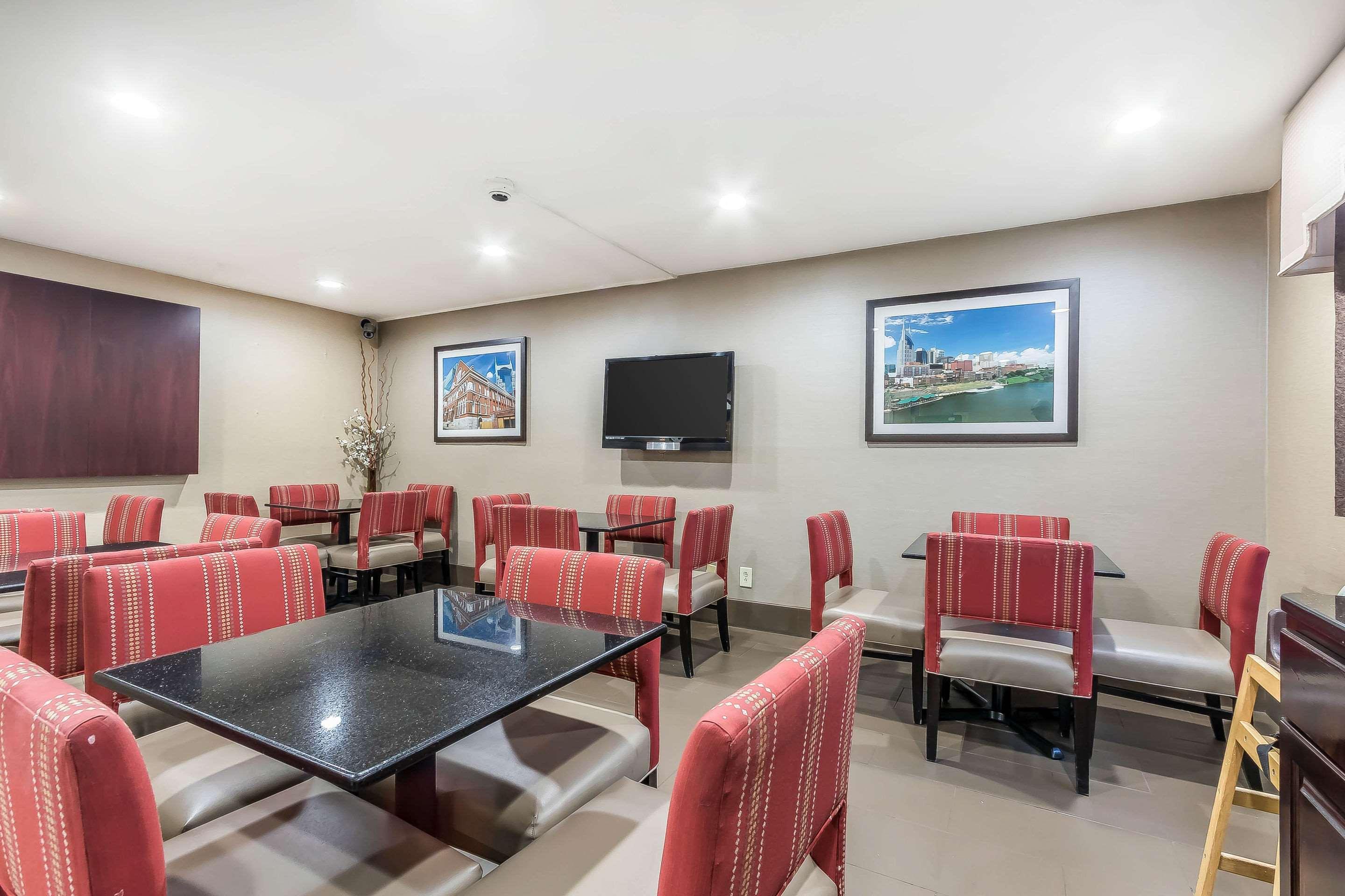 Inn Comfort West