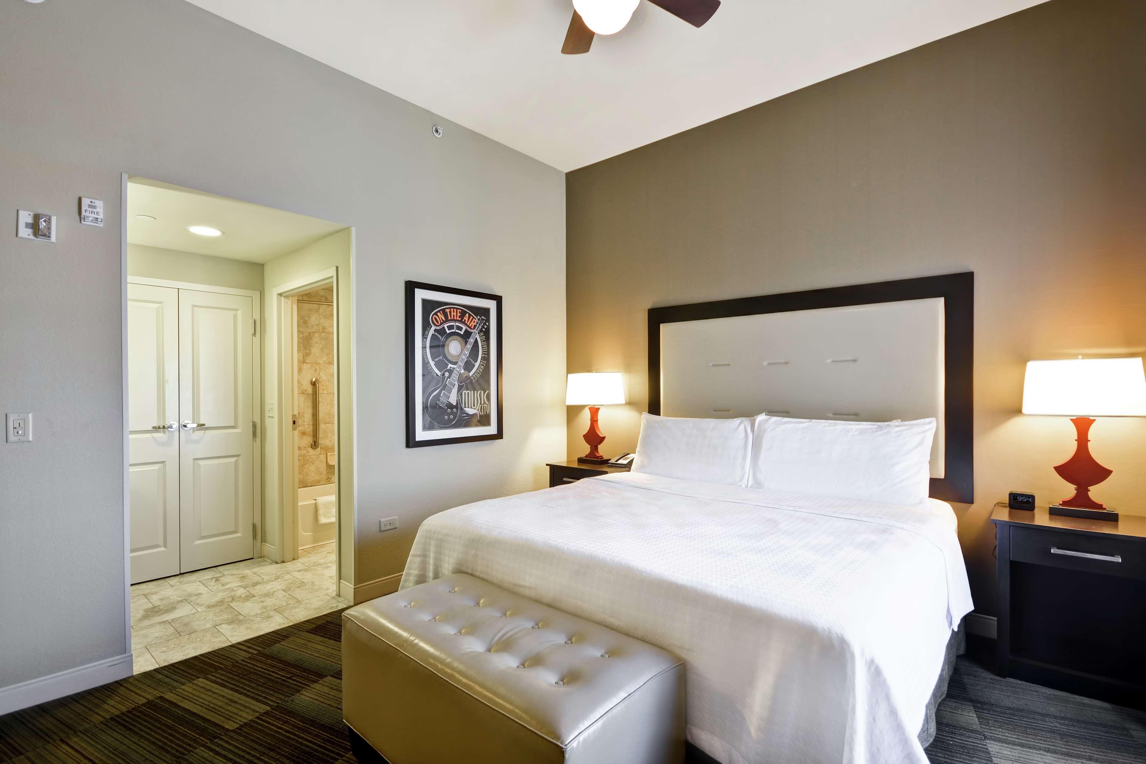 Hotel Homewood Vanderbilt Nashville