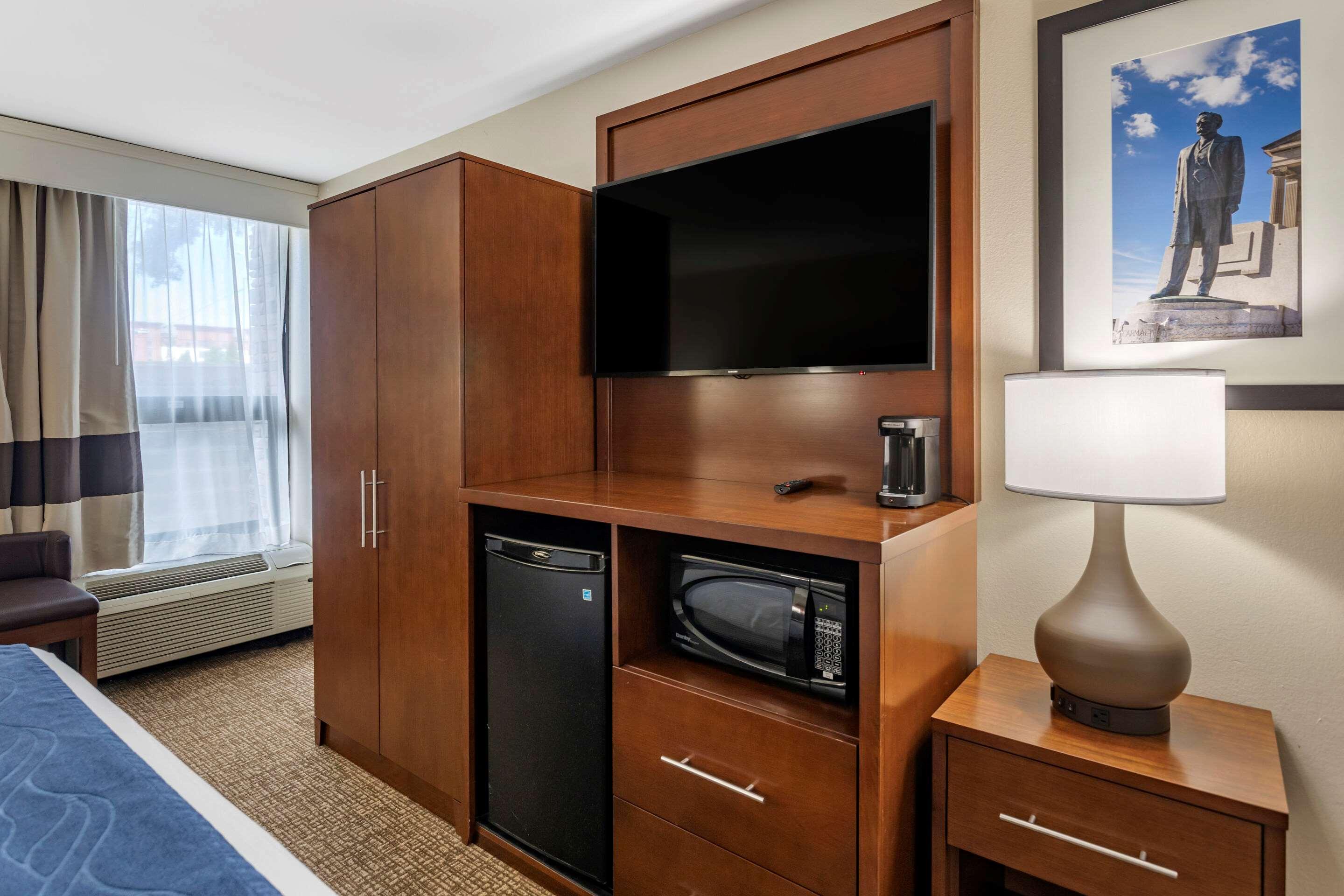 Comfort - Opryland Area Nashville