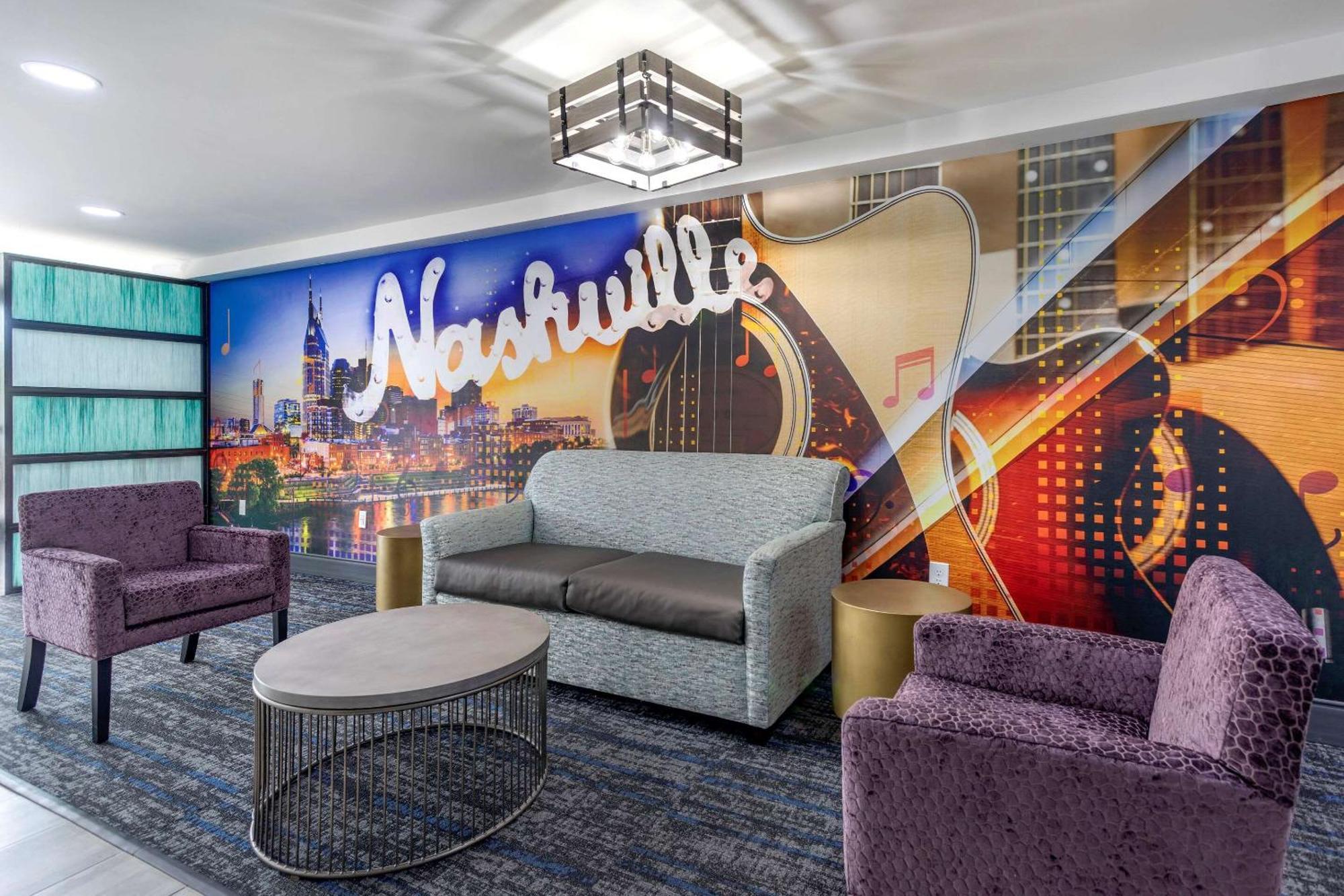 Comfort - Opryland Area