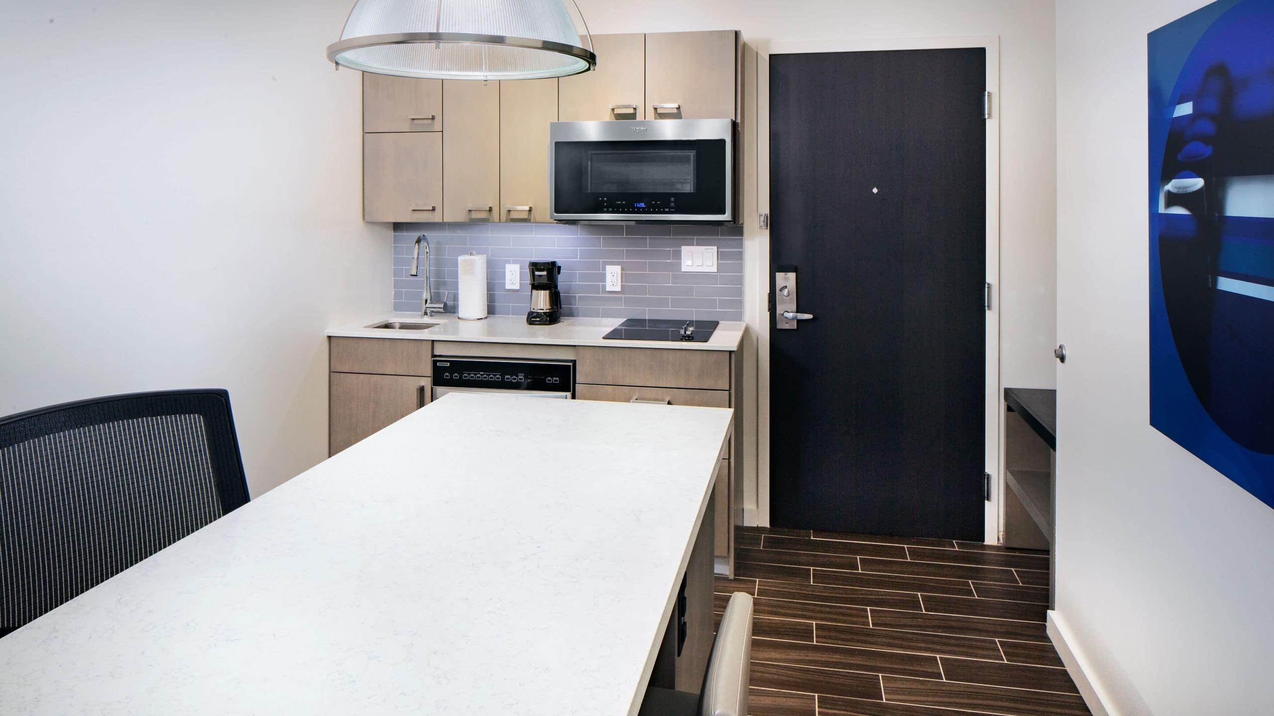 Hyatt House At Vanderbilt Hotel 3*