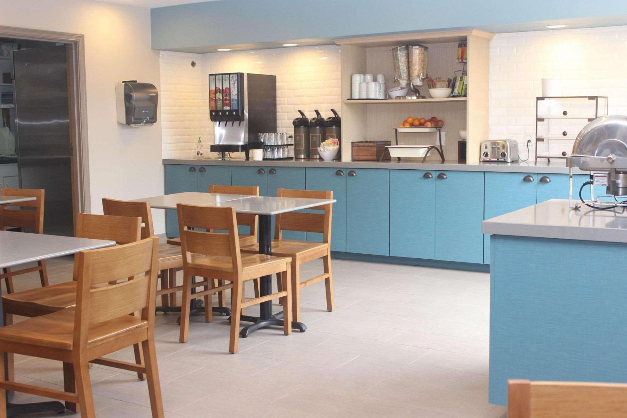 Country & By Radisson, Nashville, Tn 3*