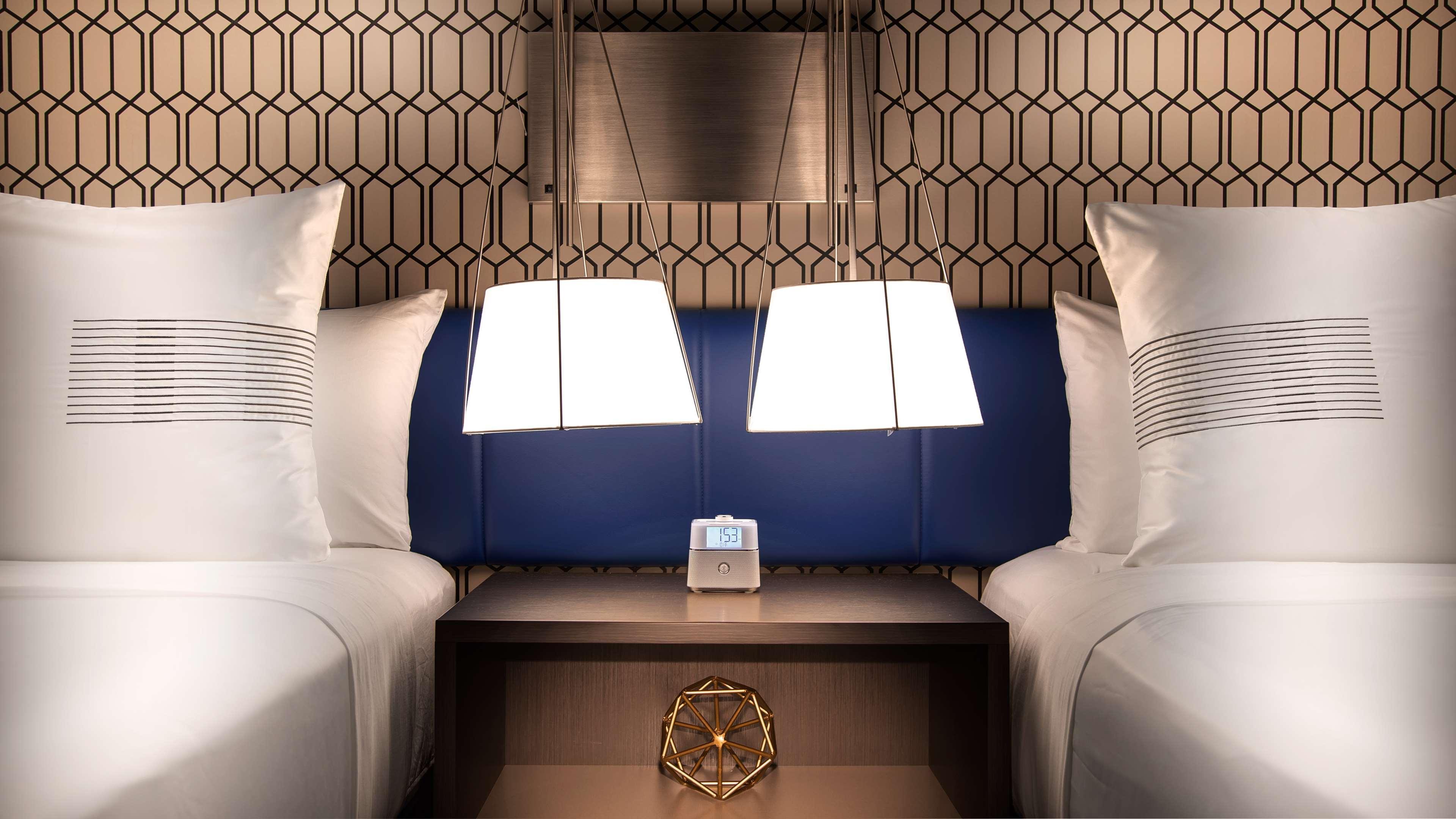 Glo Western Airport 3*