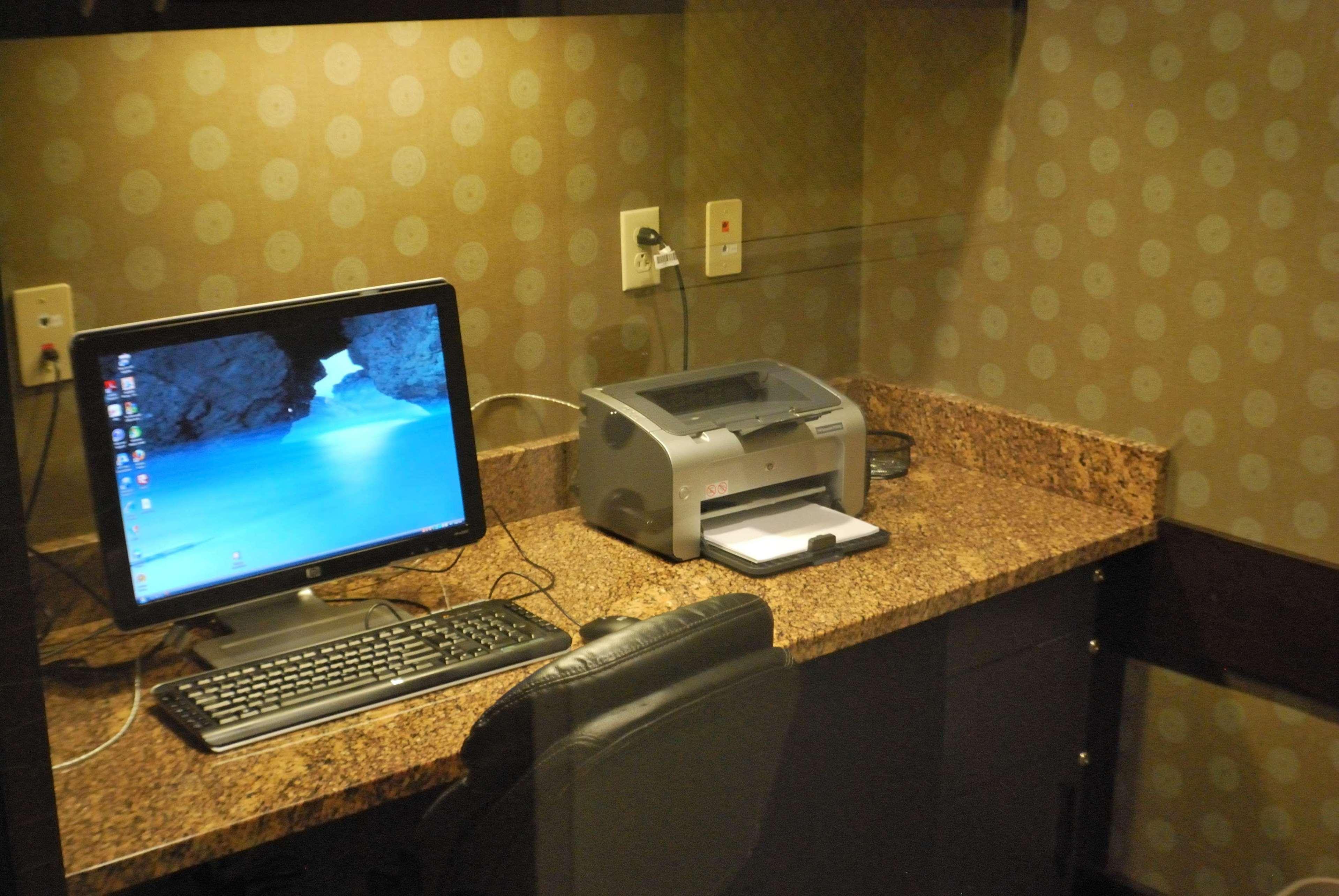 Hampton & At Opryland 3* Nashville