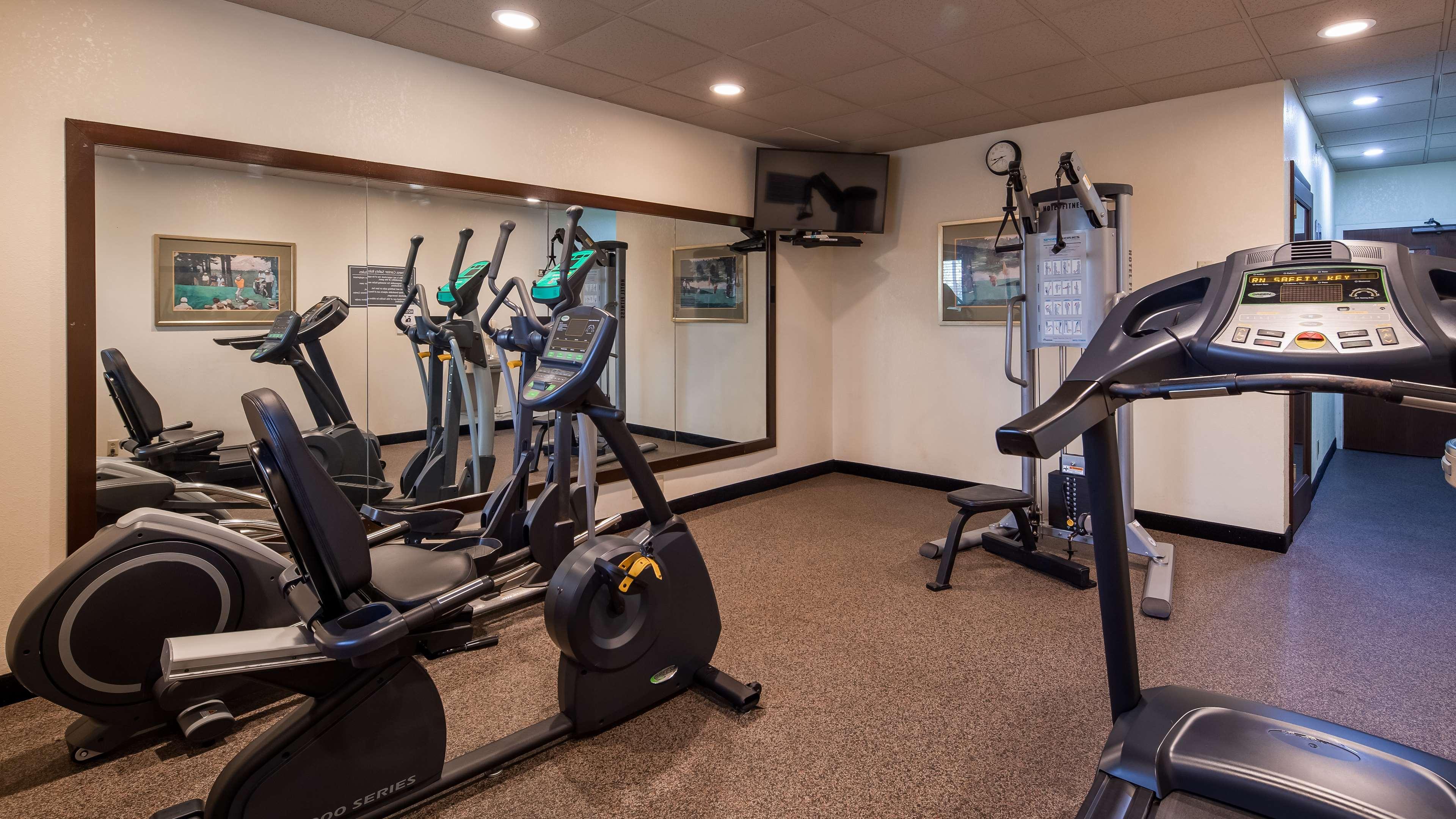 Western Near Opryland