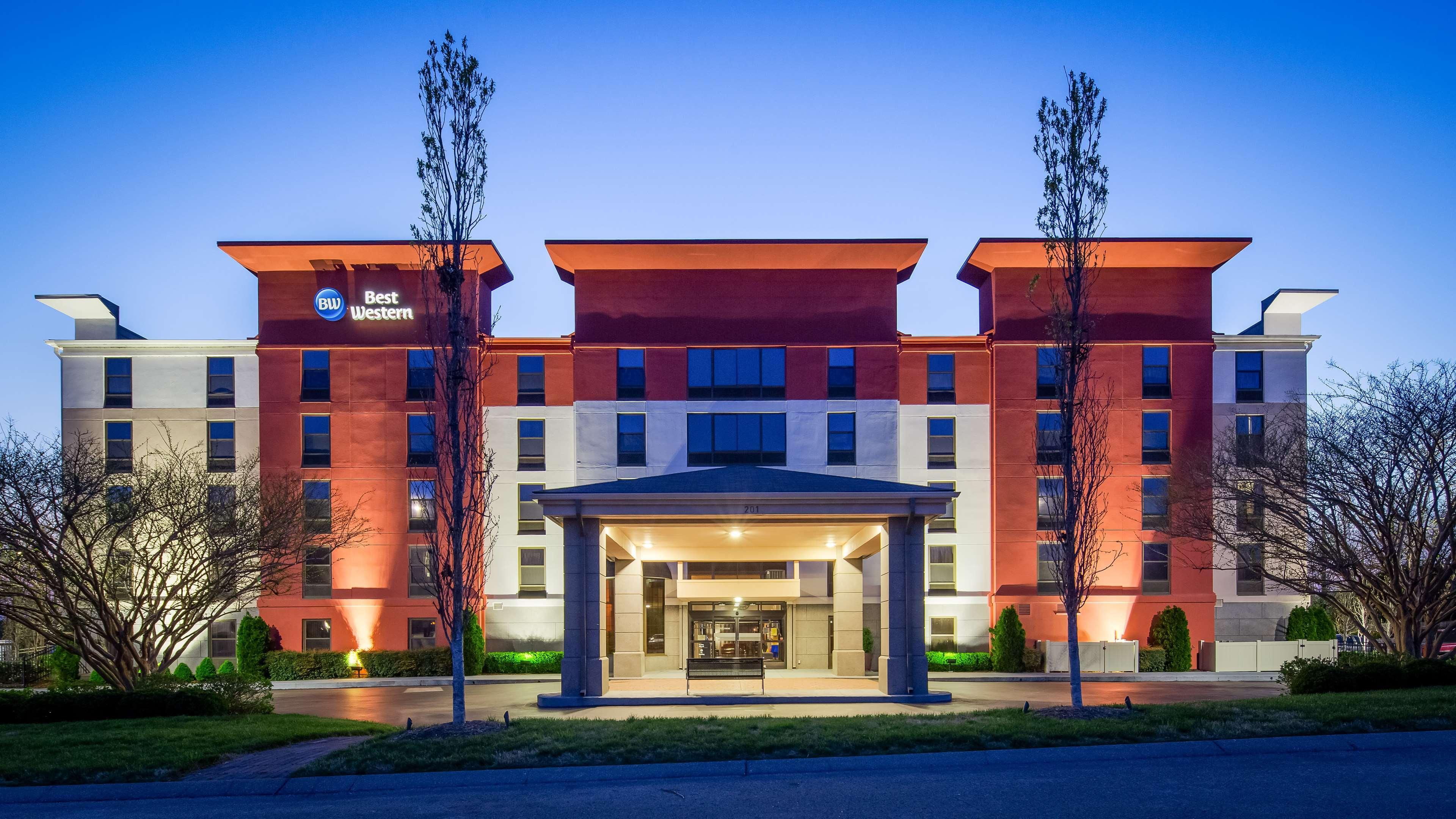 Hotel Western Near Opryland Nashville