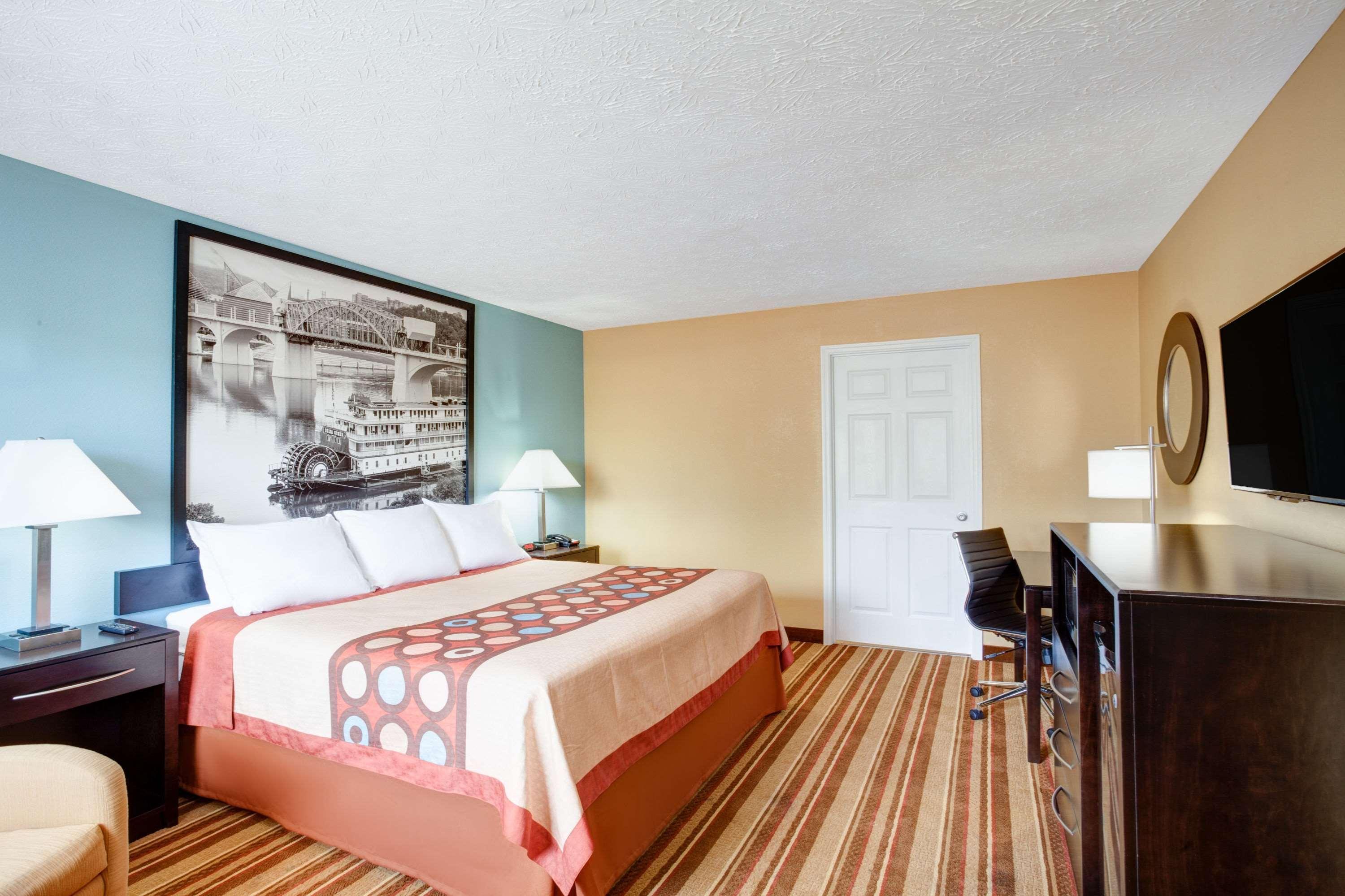 Hotel Super 8 By Wyndham Whites Creek/ Nw Area Nashville