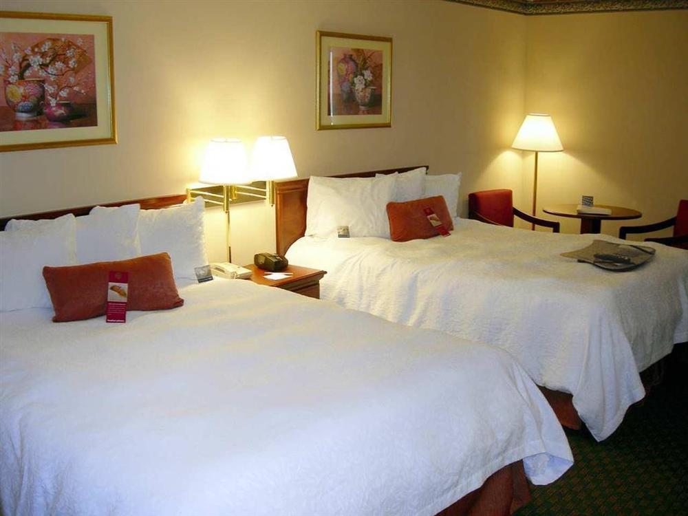 Hampton Bellevue/nashville I-40 West