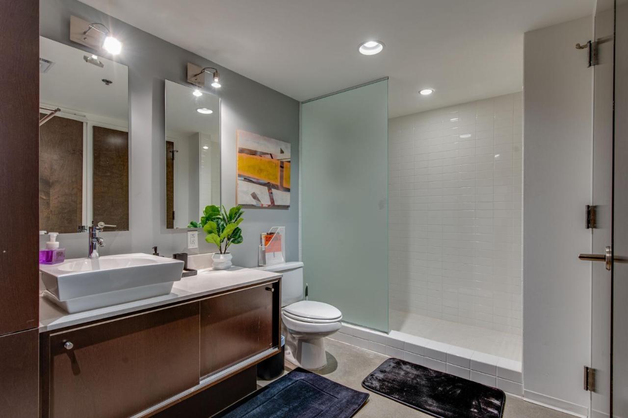 Luxe + Modern Johnny Cash Inspired Executive Holiday home Nashville