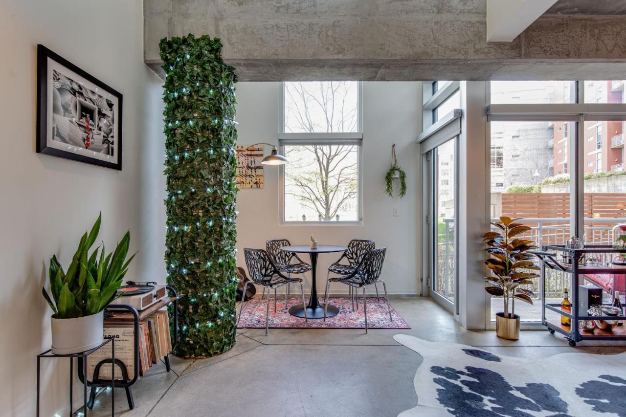 Luxe + Modern Johnny Cash Inspired Executive Holiday home