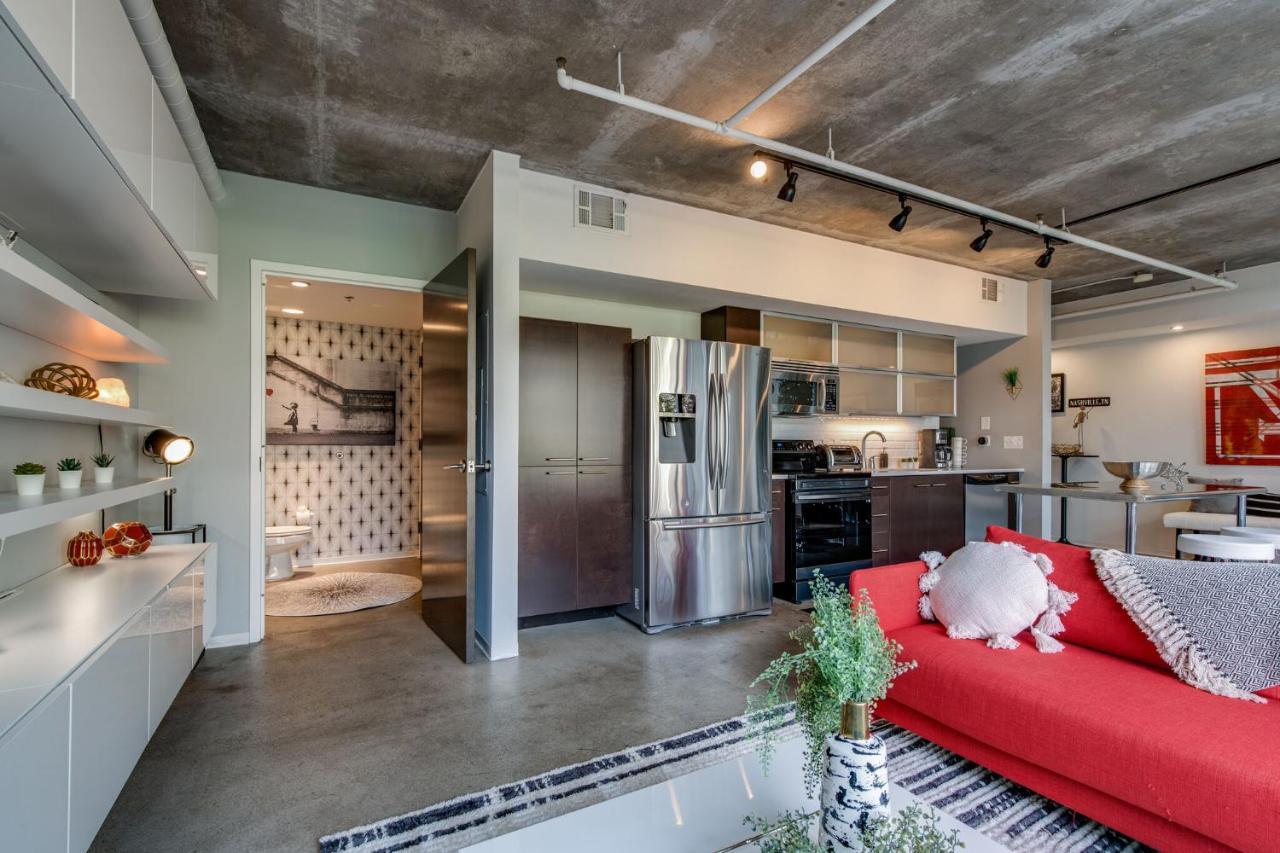 Holiday home Luxe + Modern Johnny Cash Inspired Executive Nashville