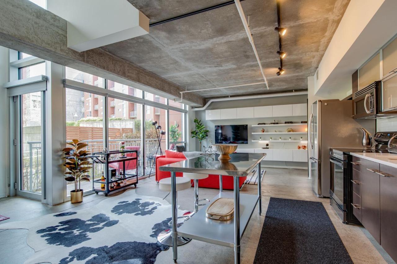 Luxe + Modern Johnny Cash Inspired Executive Holiday home