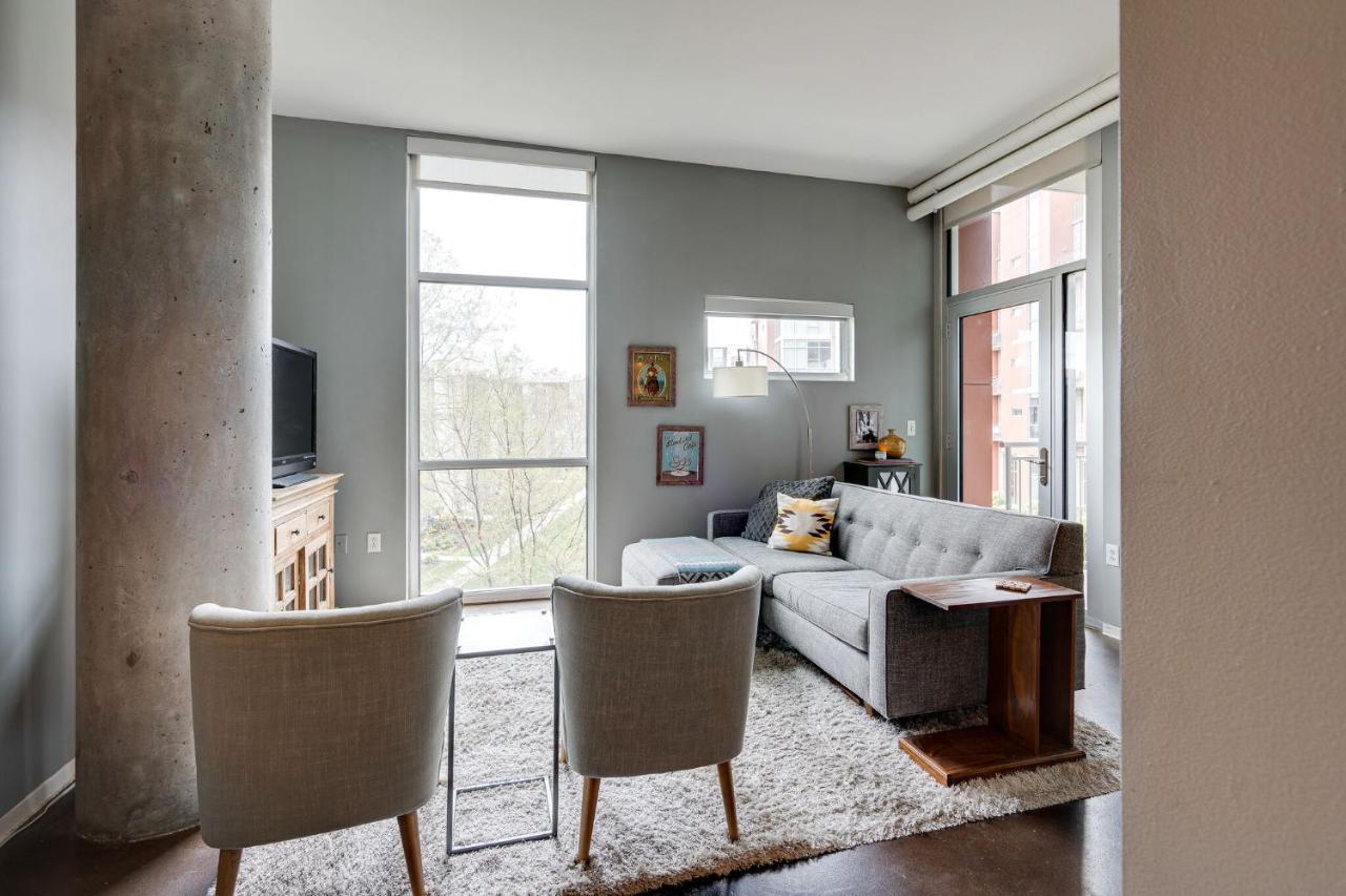 Smart, Stylish Music - Concierge, Restaurants, Gym, Rooftop Patio, Parking