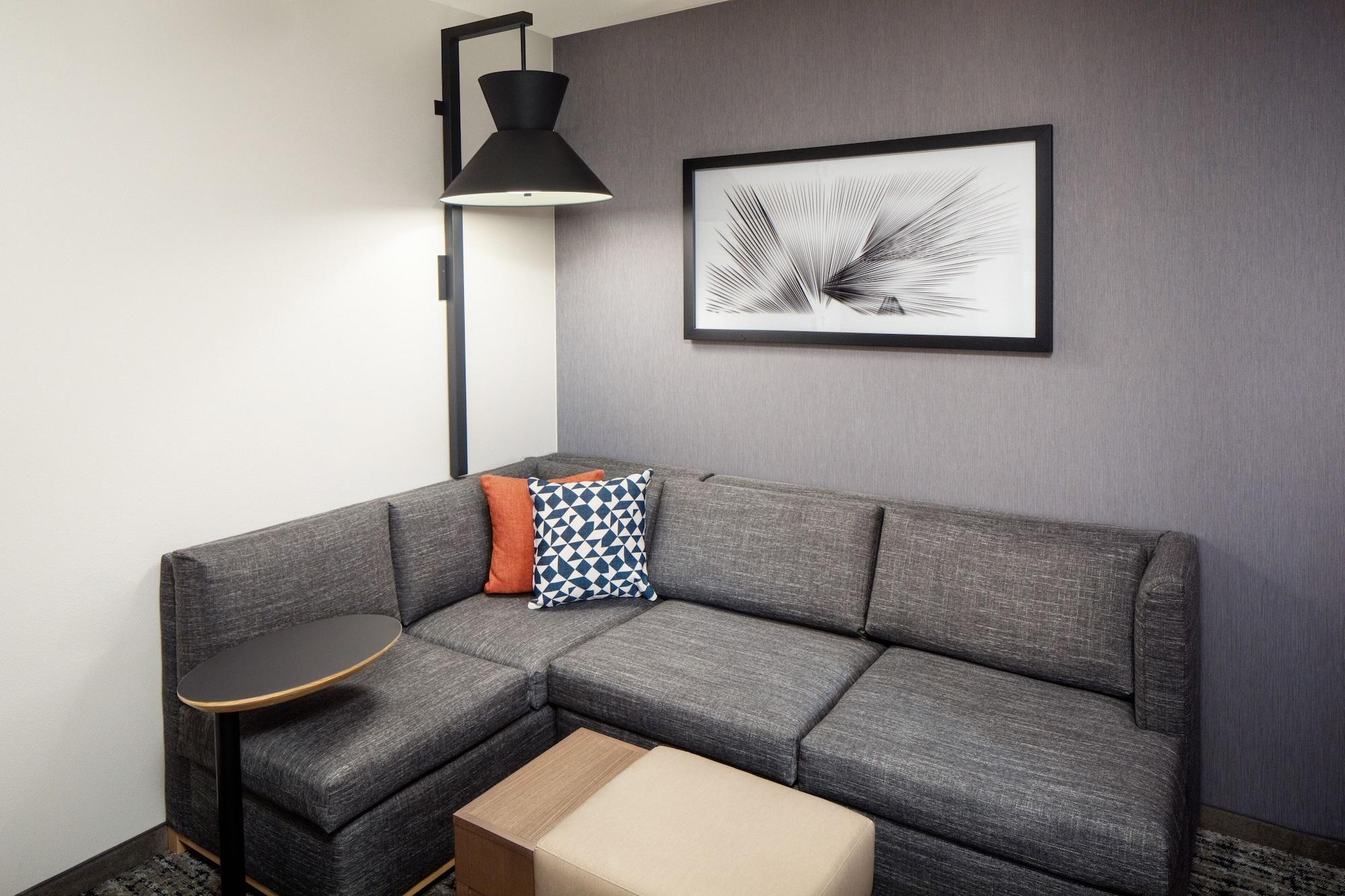 Hyatt Place Downtown Nashville