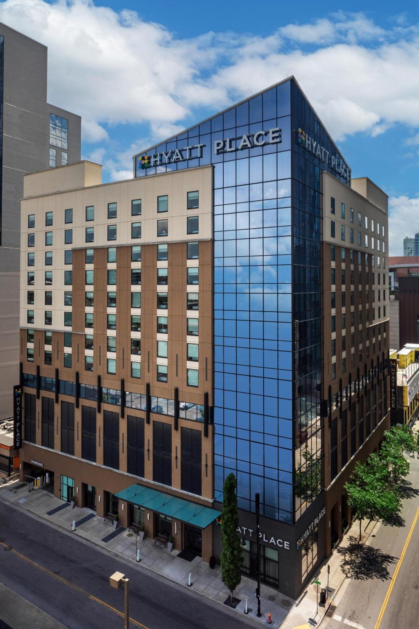 Hyatt Place Downtown Nashville