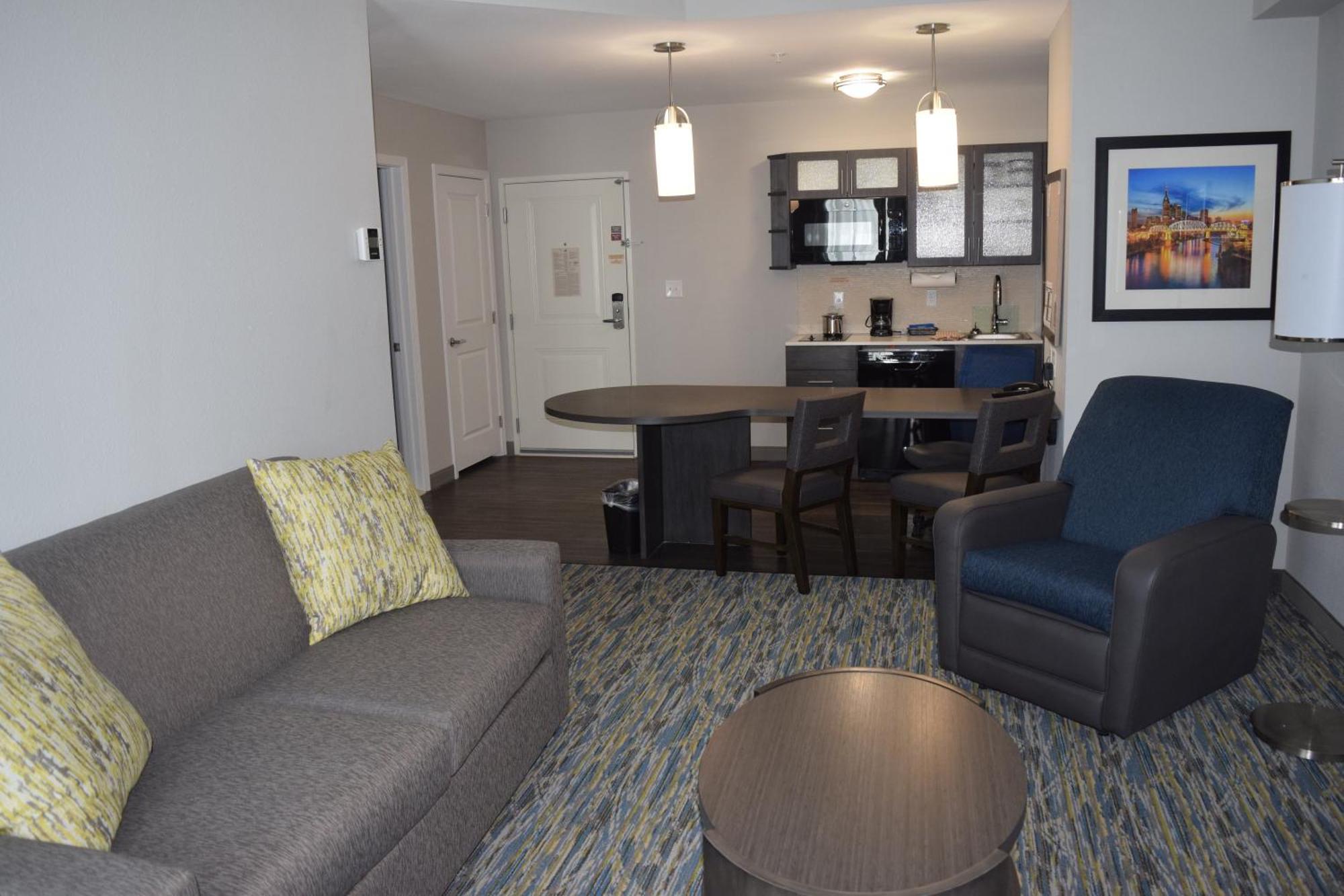 Candlewood Suites - Nashville Metro Center By Ihg 3* Nashville