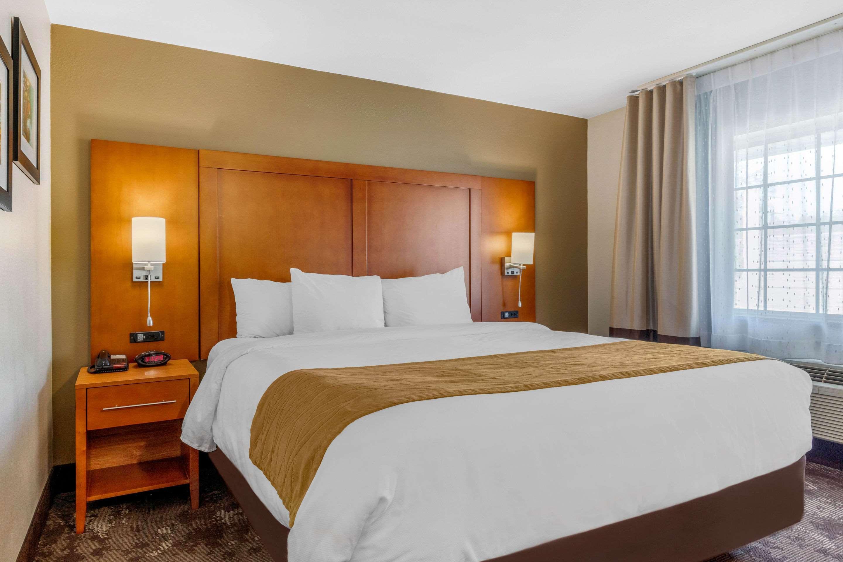 Hotel Comfort & Near Tanger Outlets I-24 Antioch Nashville