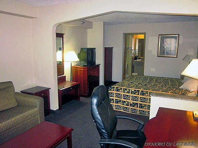 Hotel 6-nashville, Tn - Airport Nashville