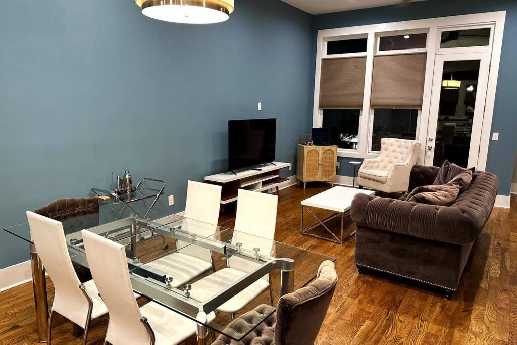 Holiday home The Painted Muse I Stylish 3br With Rooftop Hot Tub In East Nashville