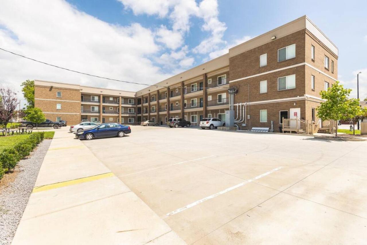 Modern Comfort Only 2 Mile To Downtown Broadway * Nashville