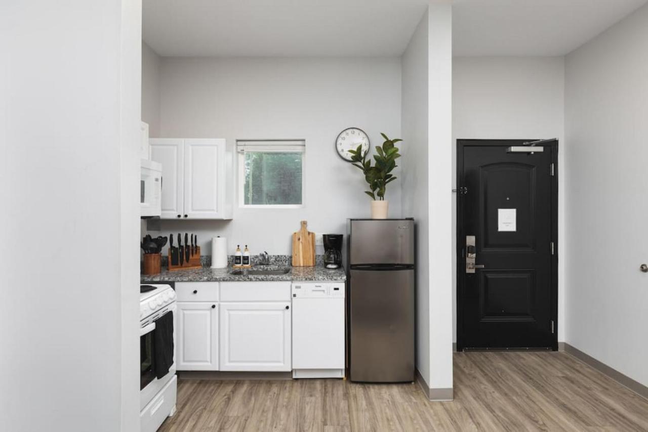 Modern Comfort Only 2 Mile To Downtown Broadway Apartment Nashville