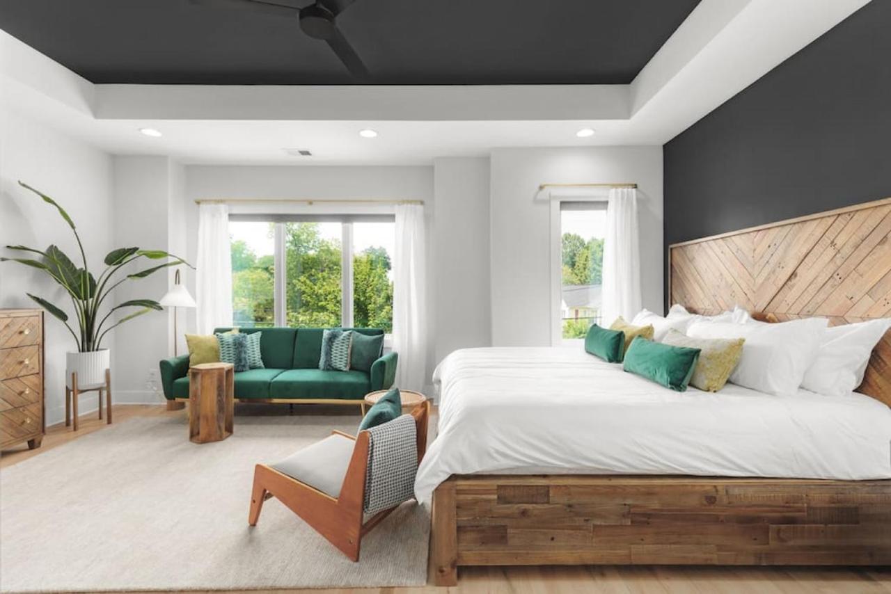 Huge Rooftop Patio At Stunning Spacious House Holiday home *