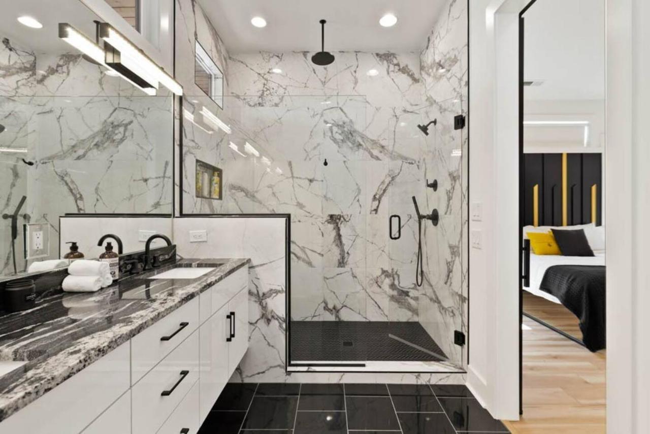 Urban Oasis: Modern Luxury Near Downtown Holiday home Nashville