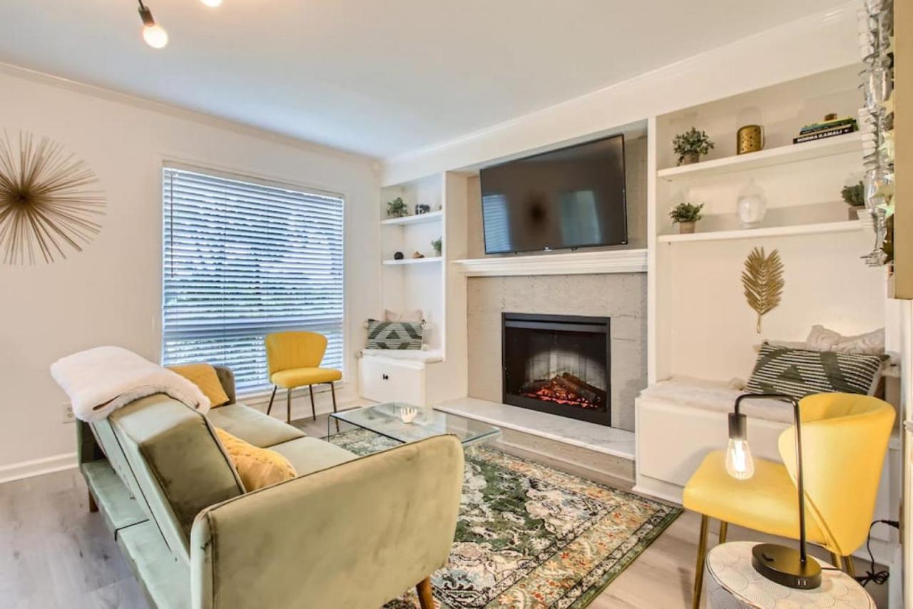 Apartment With Pool And Free Parking Walk Downtown & Germantown