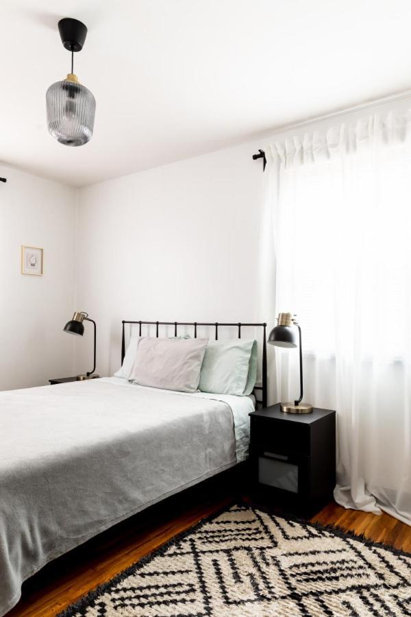 Holiday home Mid-century Modern Near Downtown With Free Parking