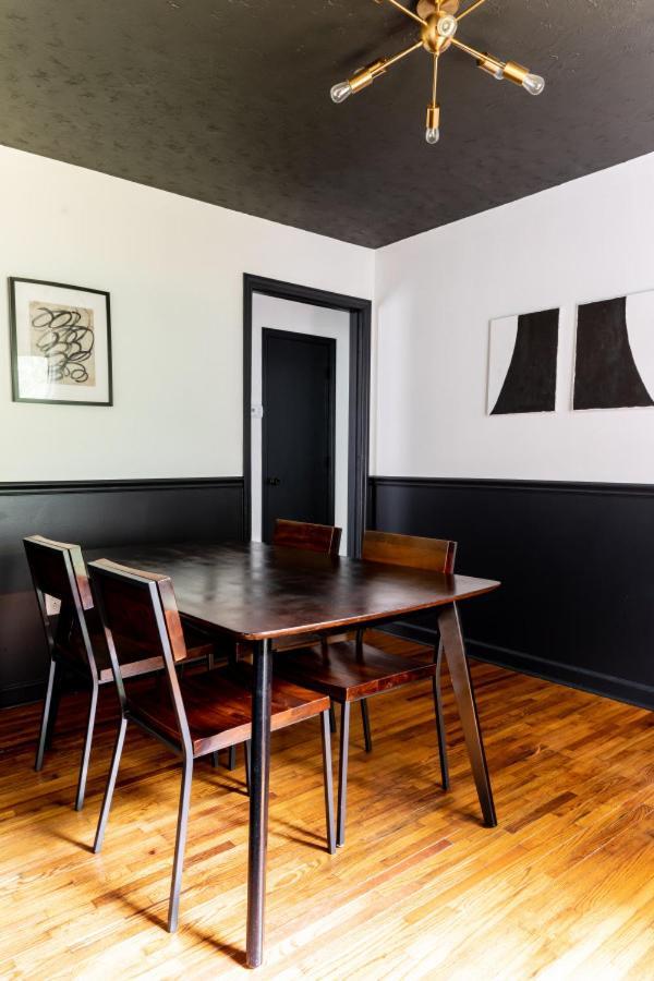 Holiday home Mid-century Modern Near Downtown With Free Parking