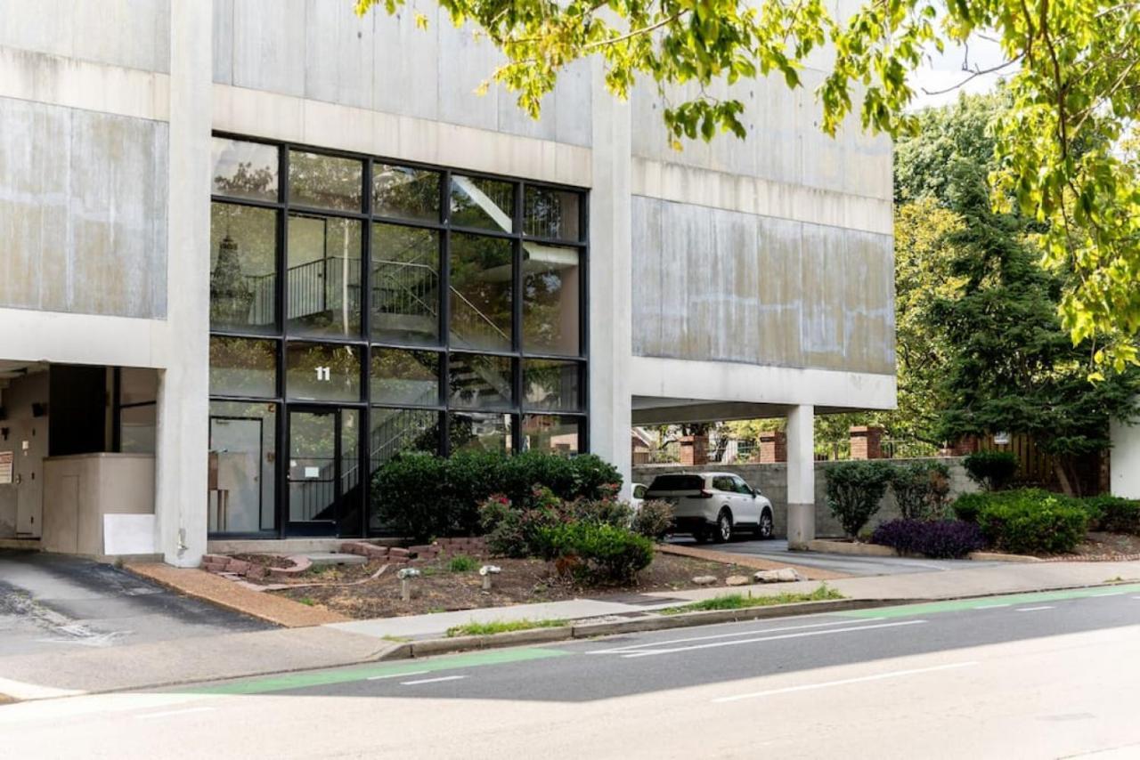 Holiday home Famous Music Row Presidential With Guitar Pool Nashville