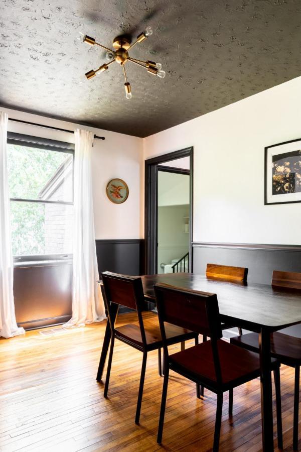 Holiday home Mid-century Modern Near Downtown With Free Parking