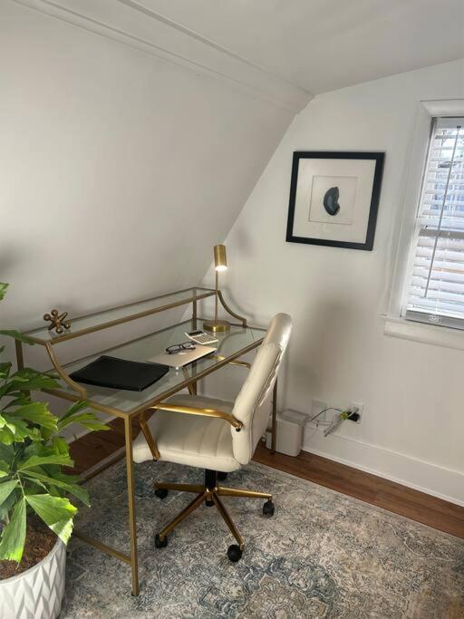 Holiday home Modern Close To Downtown *