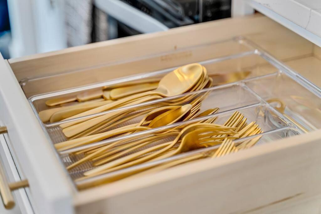 Holiday home Instagrammable W/ Rooftop Deck, 3 Bdrm Nashville