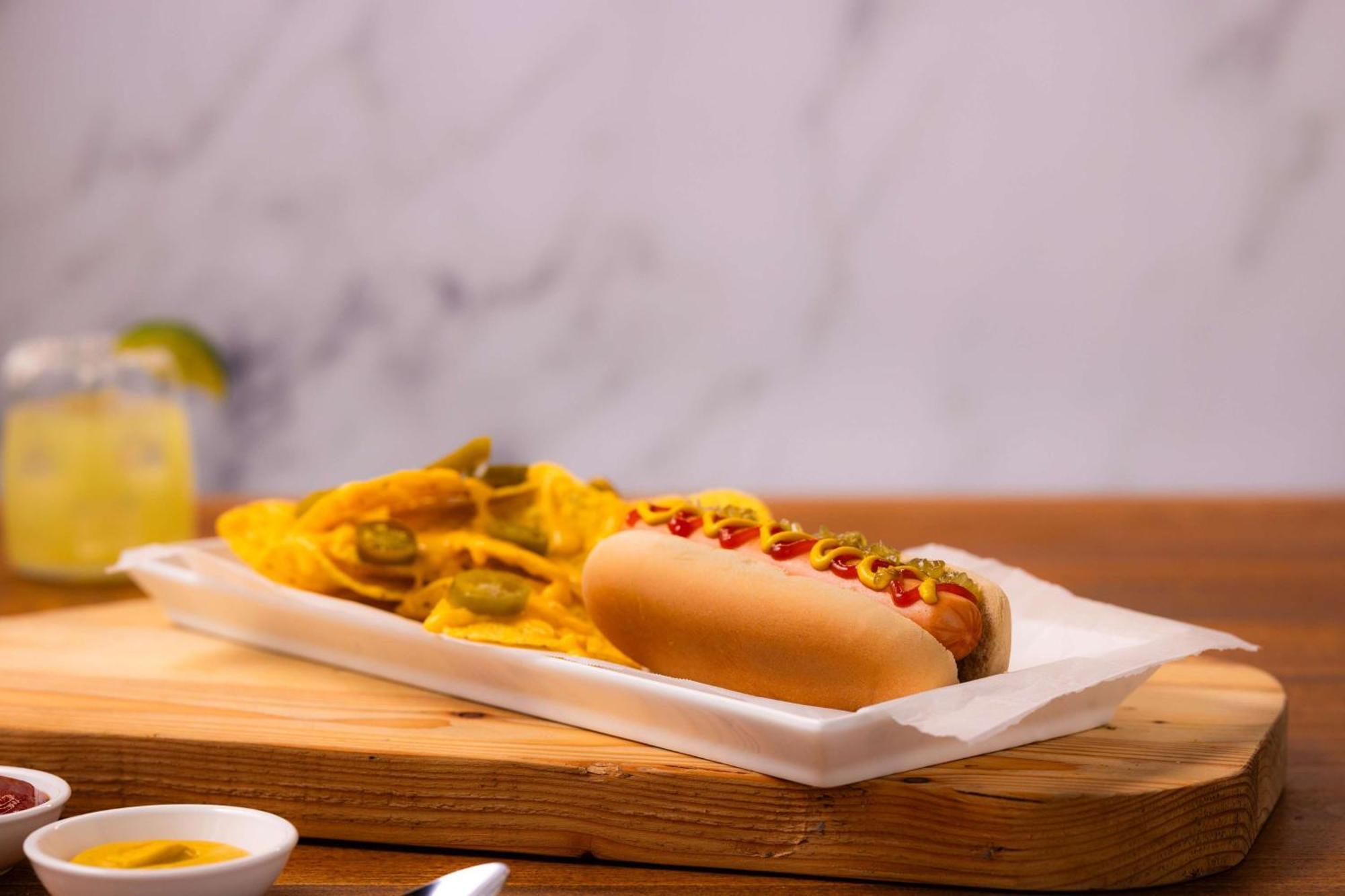 Hotel Drury & Airport Nashville