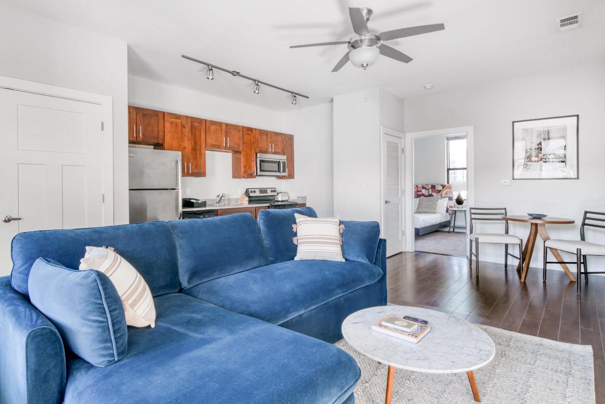 Cozysuites Music Row Bold 1br W Free Parking