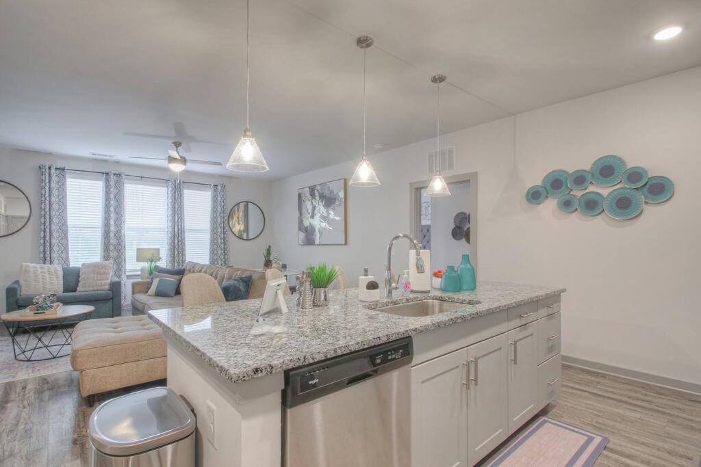 Stylish Music Getaway 3miles To Dwtwn Apartment Nashville
