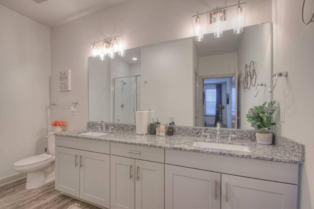 Stylish Music Getaway 3miles To Dwtwn * Nashville